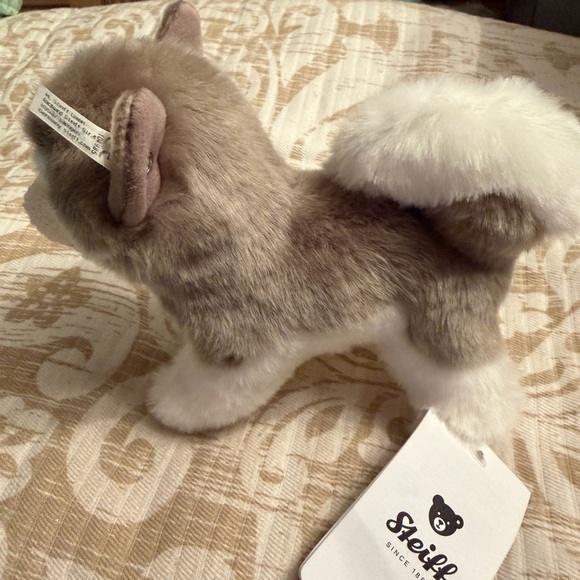 Steiff Plush Husky Dog stuffed Animal - Gray and White NWT - Picture 4 of 7